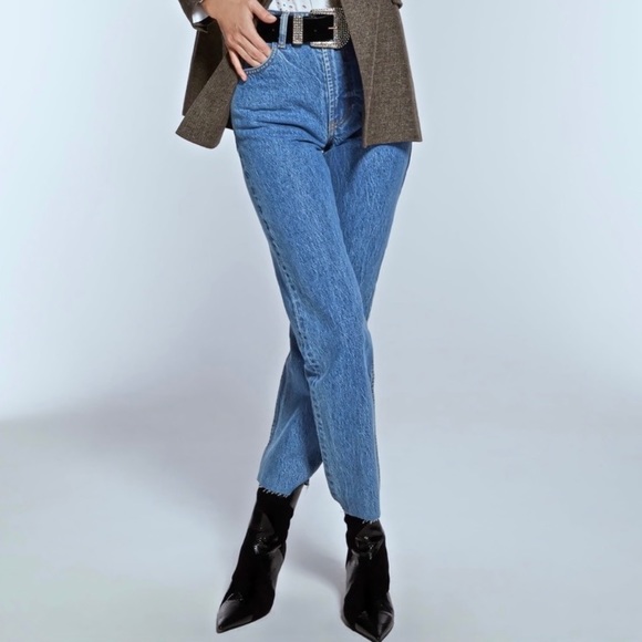 Zara Denim - ZARA WOMEN premium vintage wash slim strai…